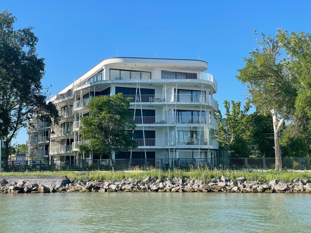 South Part Silverbeach シオーフォク エクステリア 写真